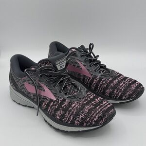 Brooks Ghost 10 womens pink/gray running shoes sneakers size 11.